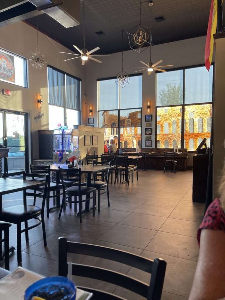 Downtown Gatorz Bar And Grill photo 3